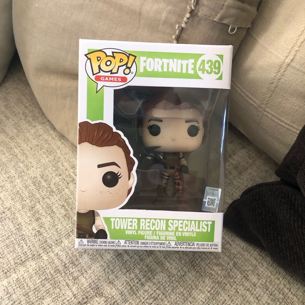 NIB Fortnite 439 POP! Games Tower Recon Specialist